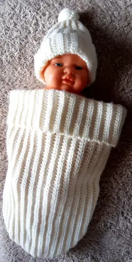 COCON DE NAISSANCE + BONNET